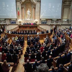 Parlamento aprovou 49 das 70 propostas de lei apresentadas pelo Governo