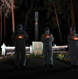40 anos após o desastre nuclear: Ucranianos prestam homenagem aos “liquidadores” de Chernobyl