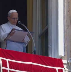 “Que a energia atómica esteja ao serviço da vida”: Papa assinala 40 anos do desastre nuclear de Chernobyl com apelo à paz 