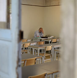 Oito mil professores trabalham a mais de 50km de casa, muitos sem apoio à deslocação
