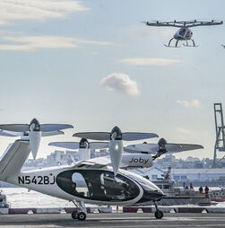 Voar sobre o trânsito: Nova Iorque testa viagens em táxis aéreos entre Manhattan e o Aeroporto JFK