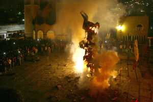 Queima de Judas no México