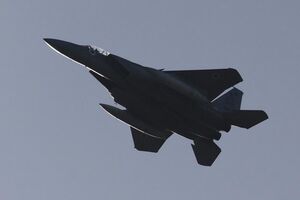 Um F15 em ação nos céus do Médio Oriente