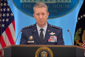 Chefe do Estado-Maior dos EUA afirma que avião que caiu durante buscas por pilotos desaparecidos foi atingido pelo Irão