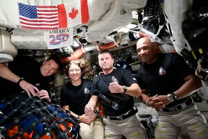 Trump fala com os astronautas da Artemis II: “Vocês fizeram história e deixaram toda a América muito orgulhosa” 