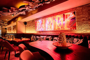 O interior do gastrobar