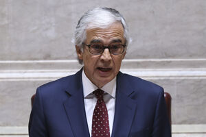 Aguiar-Branco também trava alteração da IL ao diploma do Governo sobre ISP