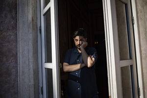 Um dos eventos teatrais mais importantes do mundo, o festival é dirigido pelo português Tiago Rodrigues, antigo diretor artístico do Teatro Nacional D. Maria II