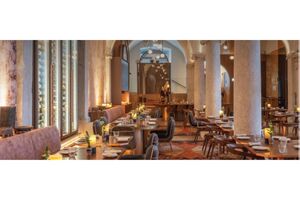 TEA & WINE SIX-HANDS DINNER EXPERIENCE