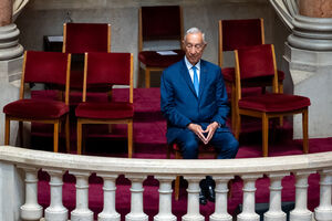 Marcelo na sessão do 50.º aniversário da Constituição