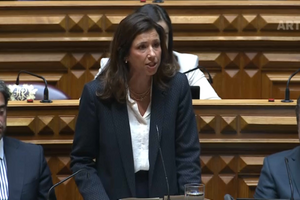 IL acusa Governo de lucrar com "maior crise energética dos últimos anos" e de não dizer a verdade sobre impostos