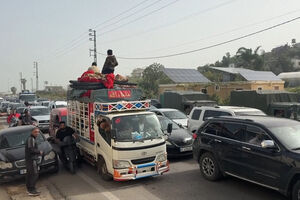 Filas de carros marcam regresso ao sul do Líbano após cessar-fogo