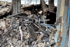 Residentes do sul do Líbano encontram casas destruídas no regresso após seis semanas de guerra