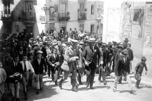 Sidónio Pais em Lisboa de visita a obras de assistência social, em 1918