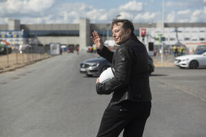 Elon Musk falha audição na justiça francesa sobre possíveis abusos na rede social X