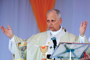 Papa celebra missa em Saurimo