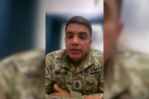 “Levaram-na": Sargento do Exército dos EUA conta como mulher foi detida pelo ICE