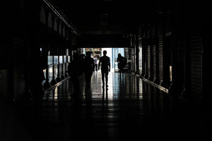 Mercado da Ribeira, em Lisboa, durante o apagão