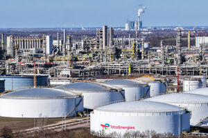 Petrolífera francesa TotalEnergies alerta para os efeitos do bloqueio no estreito de Ormuz