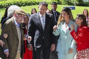 Ruy de Carvalho e o primeiro-ministro, Luís Montenegro