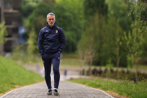 Carlos Vicens, de 43 anos, está a ter no Sp. Braga a primeira experiência como técnico principal, após quatro anos como adjunto de Guardiola no City