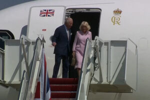 Rei Carlos III chega aos EUA para visita de Estado