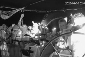 Israel interceta flotilha com ajuda humanitária a centenas de quilómetros de Gaza