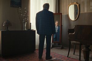  "The Loneliest Man in Town" retrata a história de Al Cook, um músico de blues austríaco 