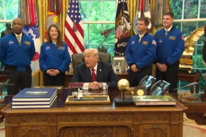 EUA avançam com plano para enviar humanos à Lua até 2027 