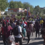 Aumento dos combustíveis leva centenas de pessoas a protestar por salários mais altos no Haiti