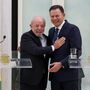 Lula da Silva destaca “melhor momento” das relações com Portugal enquanto Ventura grita “Lula ladrão”