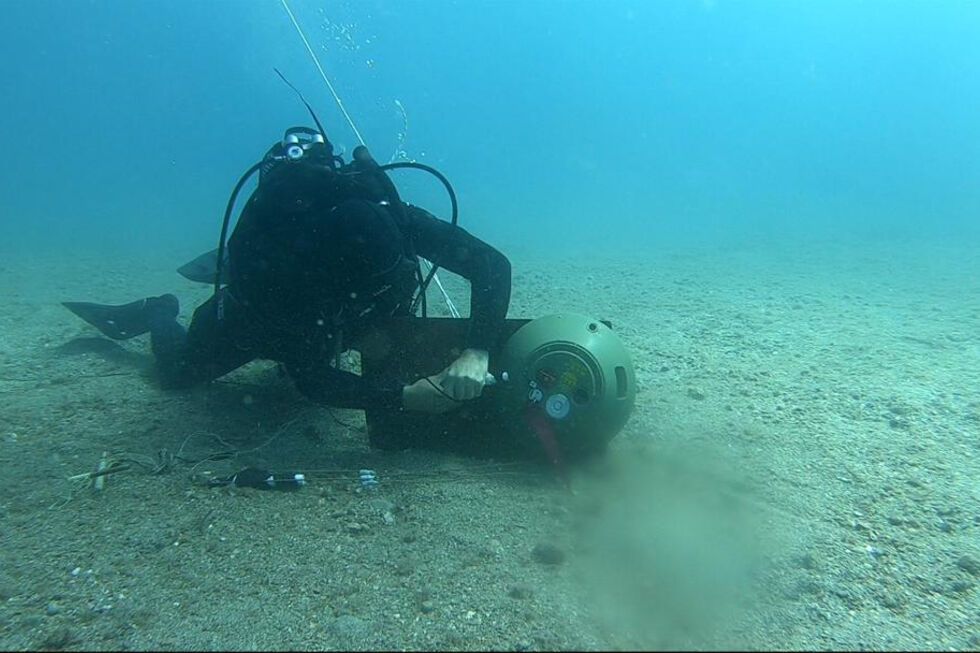 Mergulhador da Marinha num exercício internacional dedicado à proteção portuária