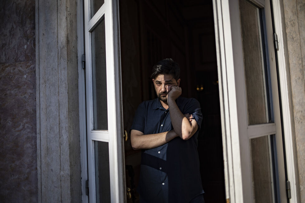 Um dos eventos teatrais mais importantes do mundo, o festival é dirigido pelo português Tiago Rodrigues, antigo diretor artístico do Teatro Nacional D. Maria II