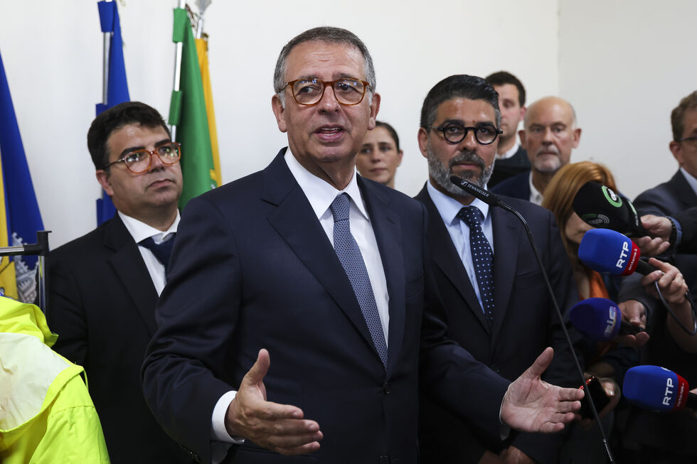 António José Seguro promulga decreto que baixa limites mínimos do ISP até 30 de junho 