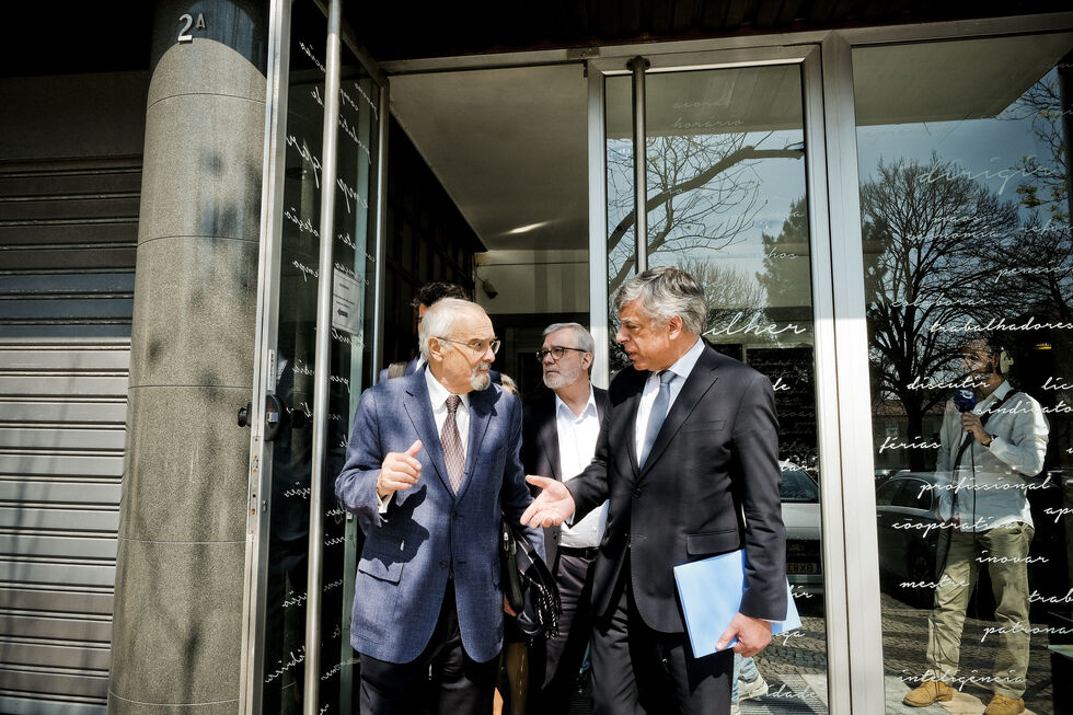 Governo convoca UGT para nova reunião segunda-feira sobre alterações à lei laboral 