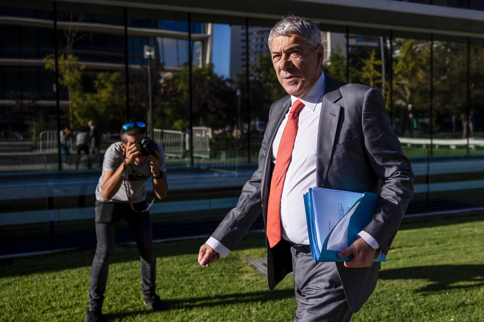 Defesa de José Sócrates afirmou que o Estado português tem agora até 23 de julho para responder às questões do tribunal
