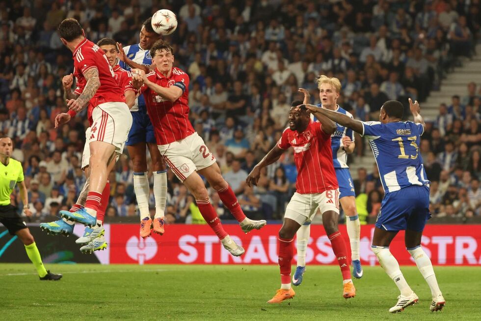 Liga Europa, Quartos-de-Final, 1ª Mão, FC Porto - Nottingham Forest (1-1)