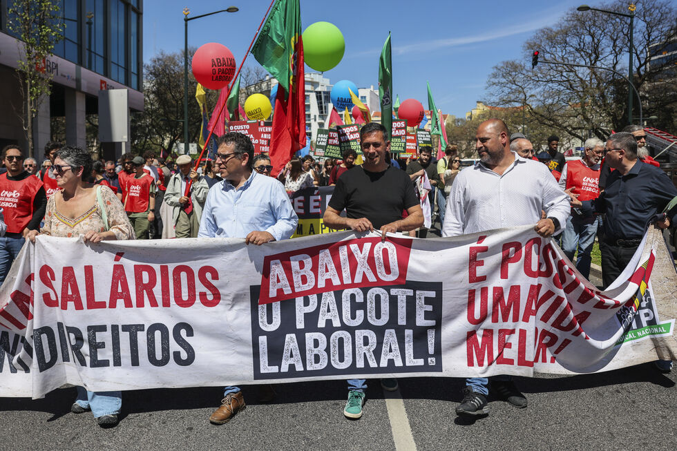 Manifestantes participam no protesto nacional 