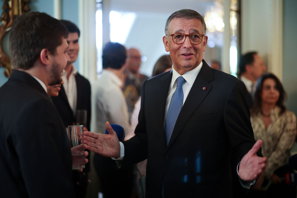  António José Seguro, num encontro com jovens portugueses que trabalham ou estudam em Espanha