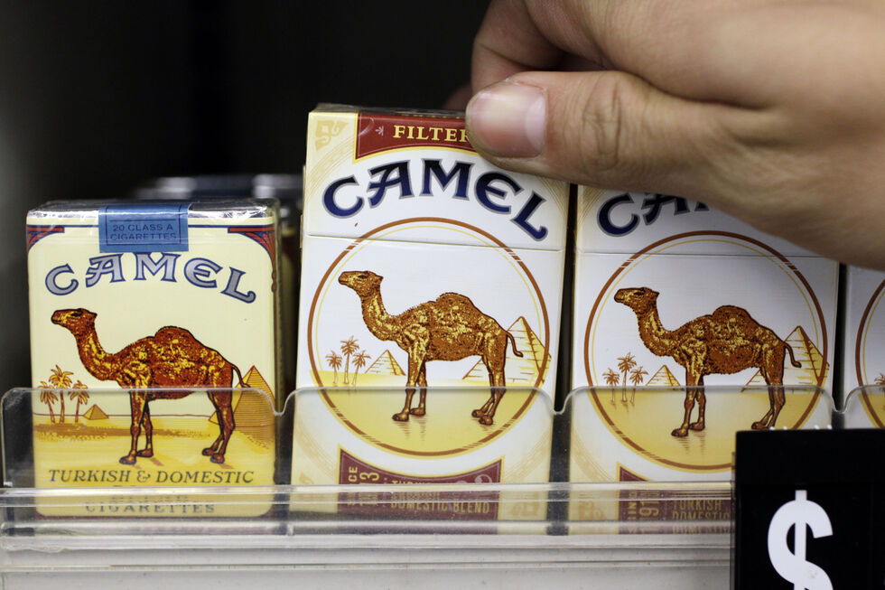 Maços de tabaco da marca Camel