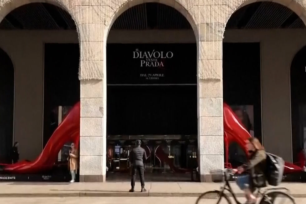 "O Diabo Veste Prada" está de volta com novo filme gravado na capital da moda 