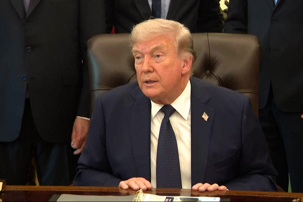 Trump afasta cenário nuclear enquanto conflito com o Irão continua