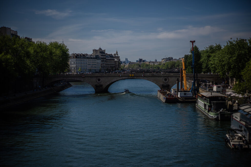 O rio Sena, em Paris