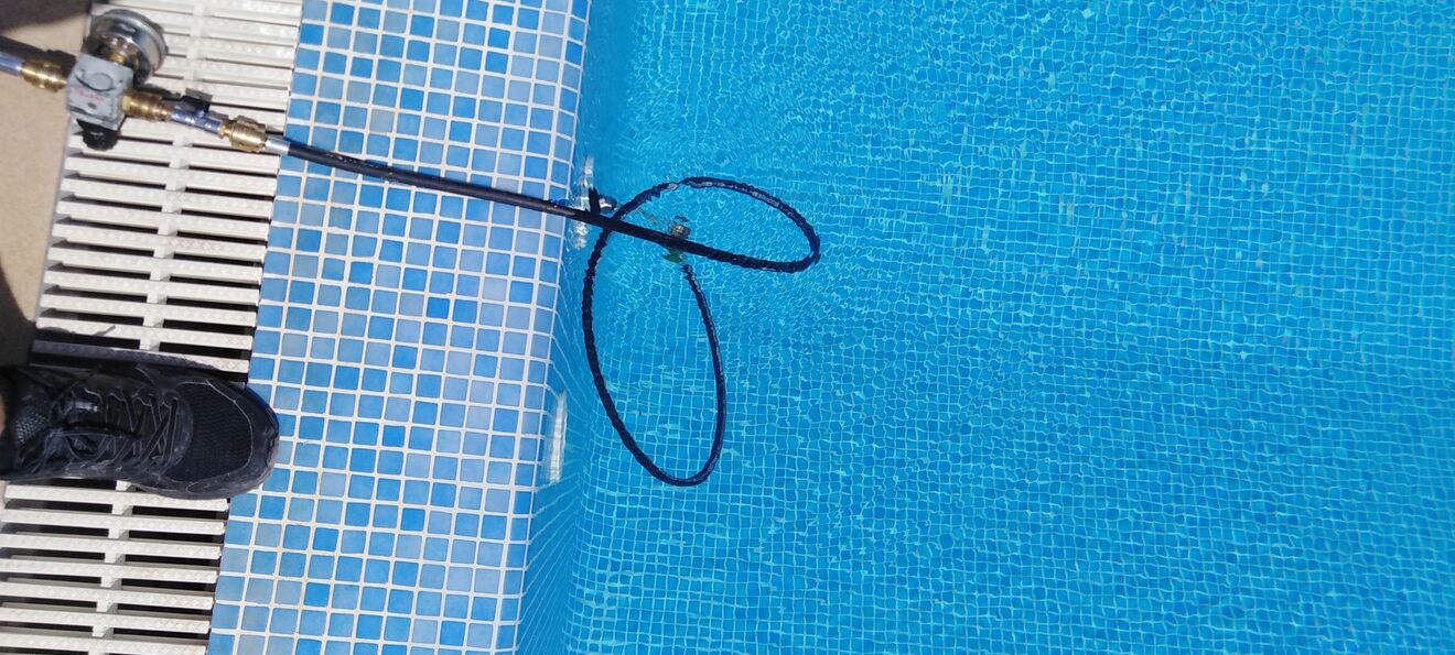 A empresa pode evitar obras dispendiosas em piscinas