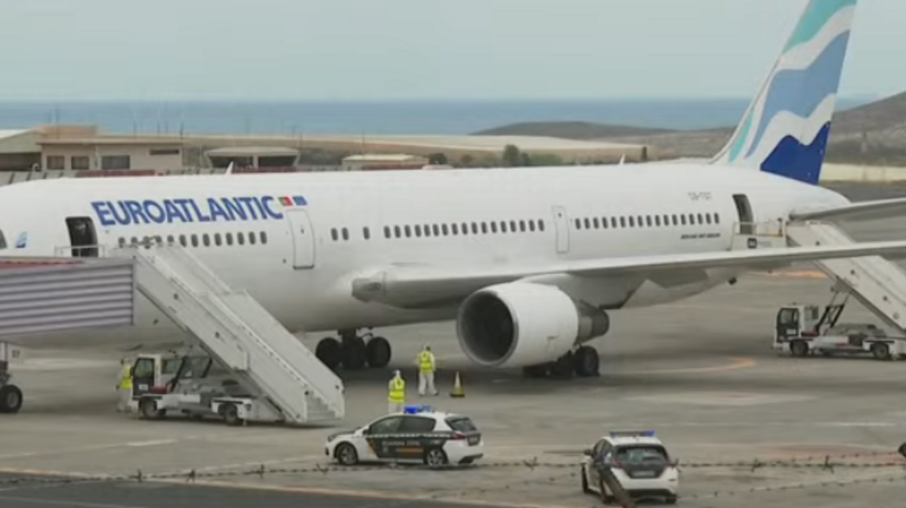 Avião português em Tenerife