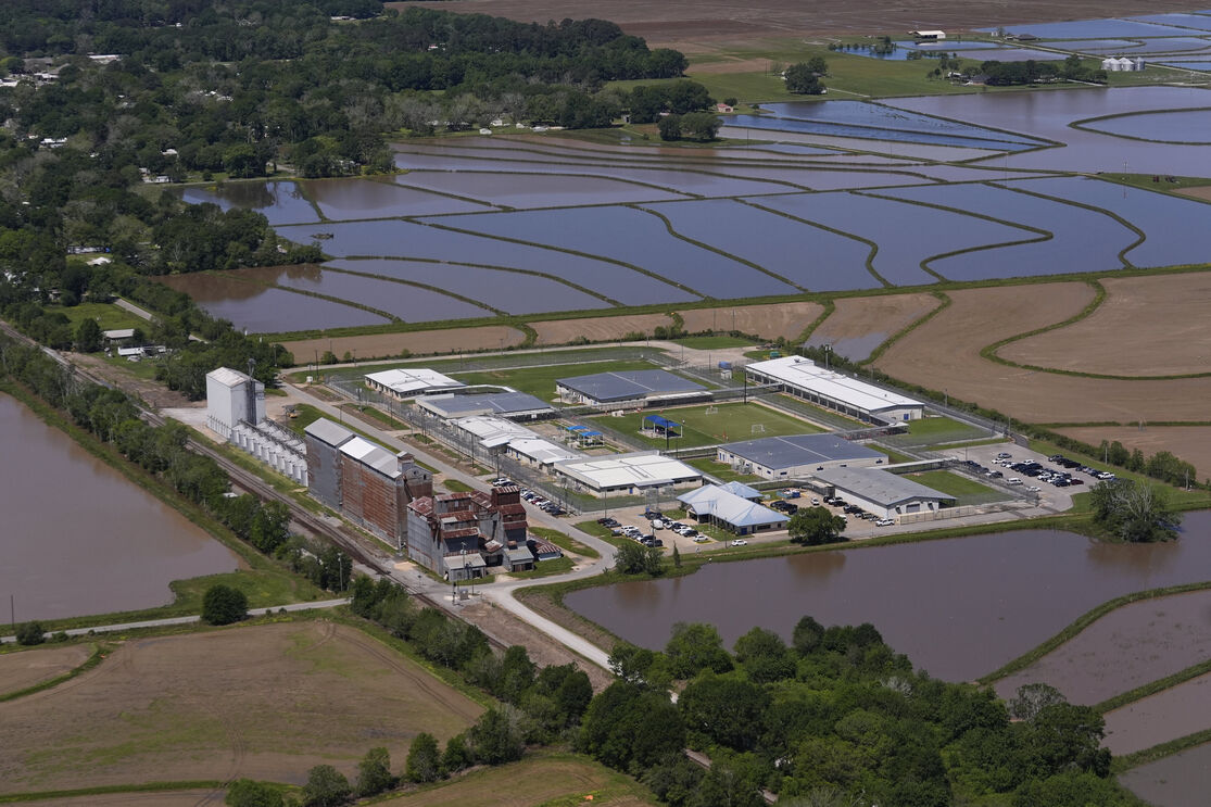 O Centro de Processamento do ICE do Sul da Louisiana 