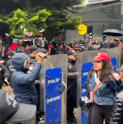 Polícia turca detém manifestantes no Dia do Trabalhador