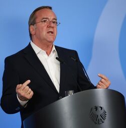 Ministro alemão garante que retirada parcial de soldados dos EUA é alerta para Europa