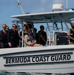 Rei Carlos III visita Bermudas após visita de Estado aos EUA