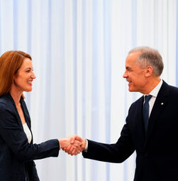 Canadá é o primeiro país não europeu a participar numa reunião da Comunidade Política Europeia 